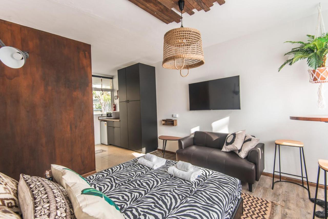 Manly Waves Studios & Apartments Sydney Bagian luar foto