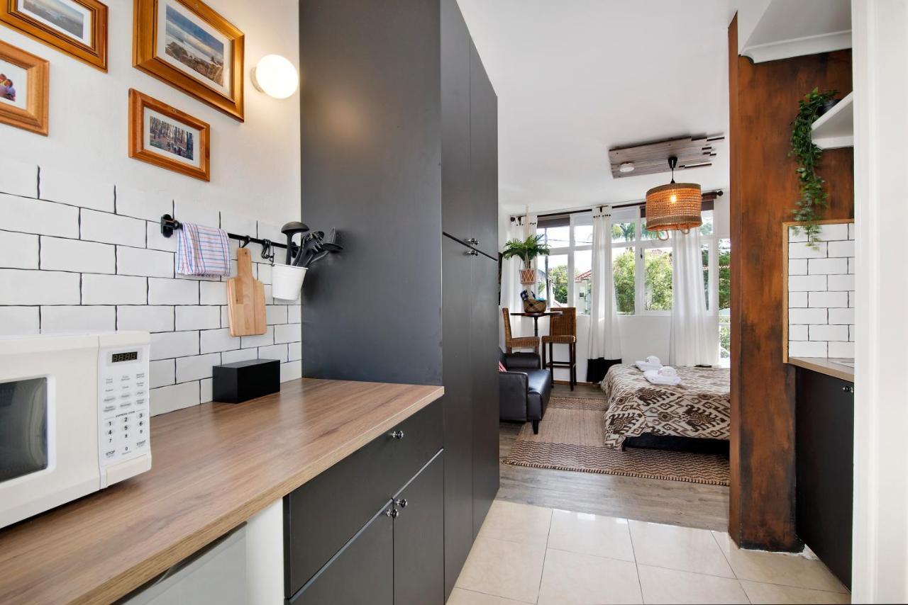 Manly Waves Studios & Apartments Sydney Bagian luar foto