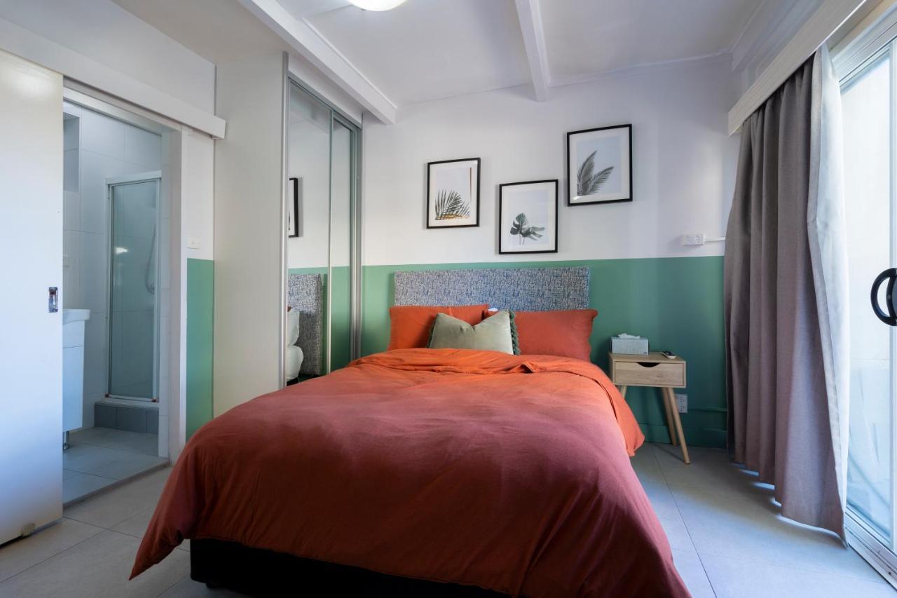Manly Waves Studios & Apartments Sydney Bagian luar foto